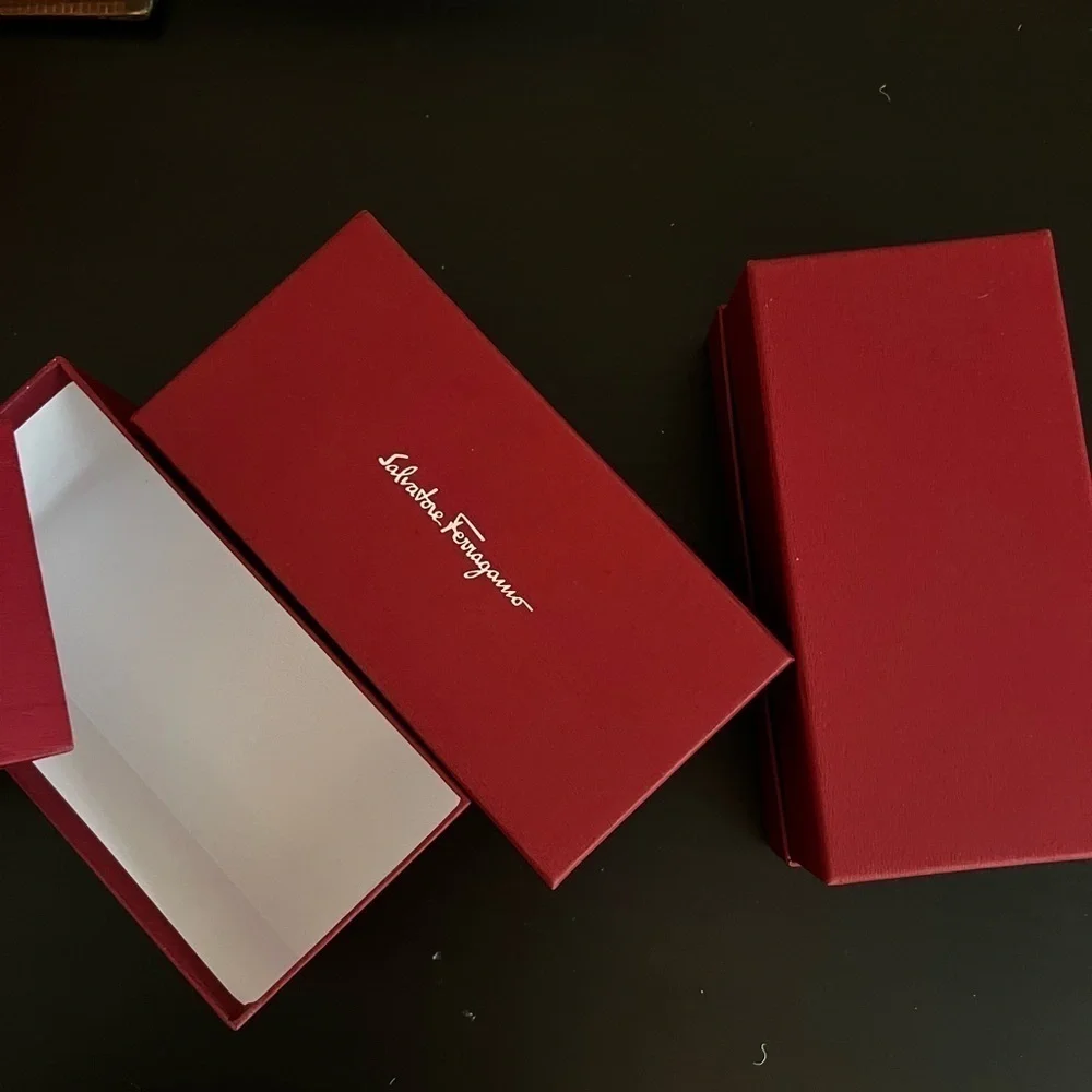 Maroon gift boxes, 3